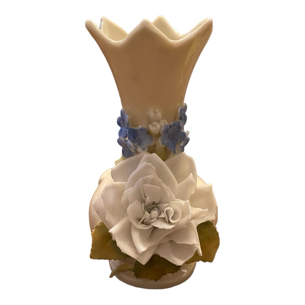 Vintage Capodimonte Italy Floral Bud Vase Mold 11 - 3D White Rose & Blue Flowers